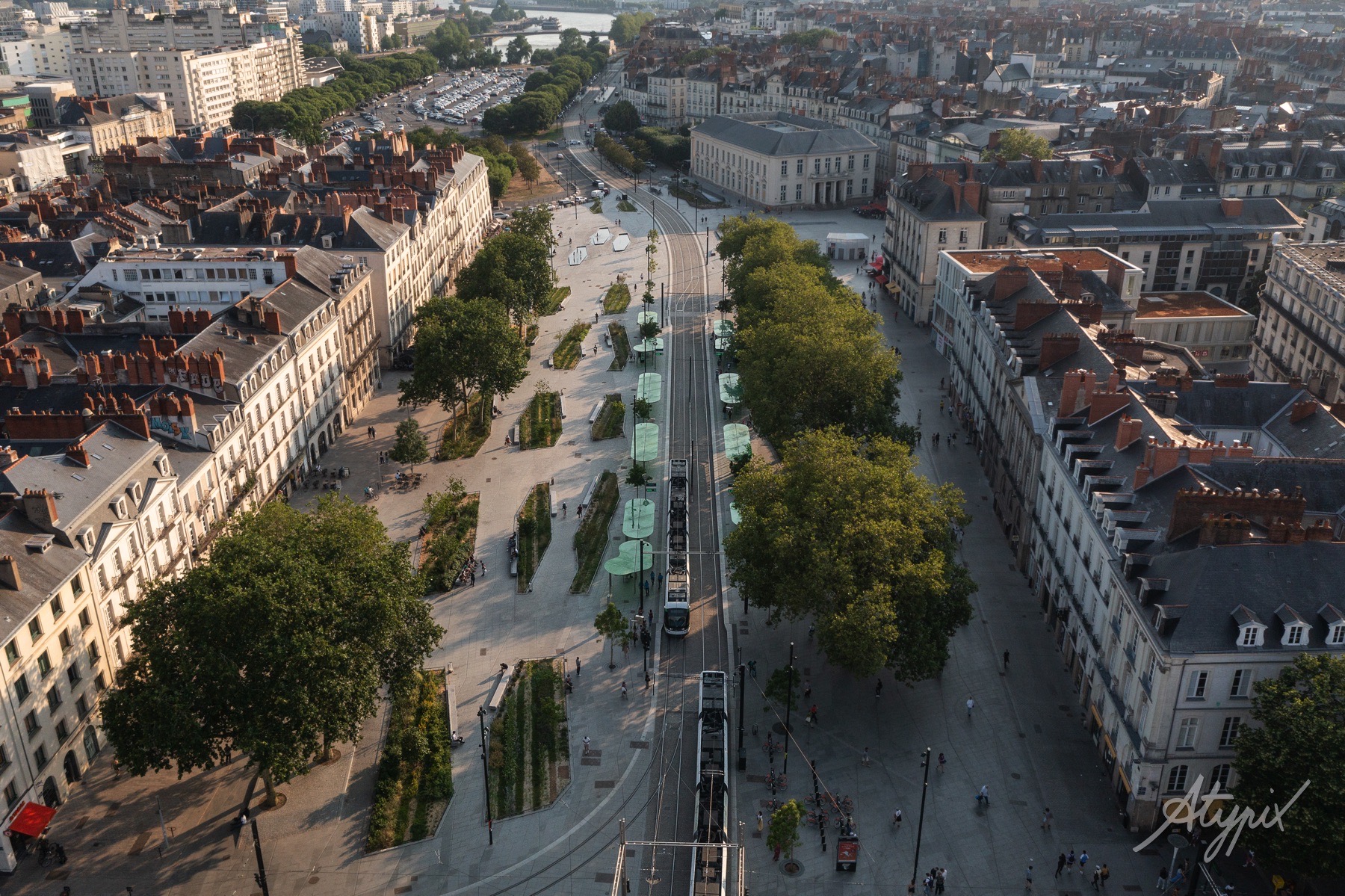 photographie-aerienne-chantier-livre-amenagement-urbain Vue aérienne d’un aménagement urbain après livraison et mise en service