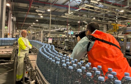 making-of-shooting-industriel-atypix-1 coulisse d'un shooting industriel sur une ligne de production